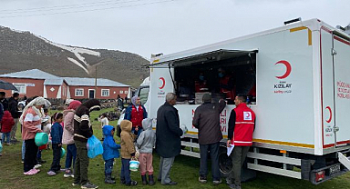Deprem sonrası Kızılay sahada   