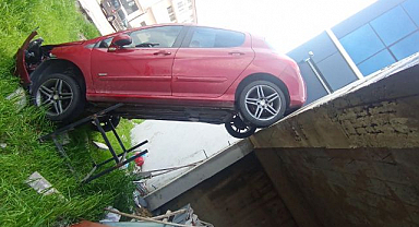 Direksiyon hakimiyetini kaybedince şarampole uçtu!