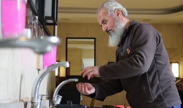 Emekli ustadan Türkiye'ye örnek proje