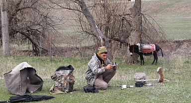 Erzurum’da çoban sürüsünü drone ile yönetiyor