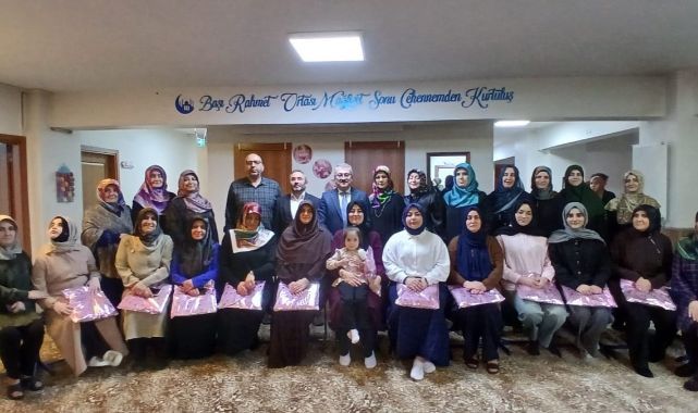 Erzurum'da engelleri aşarak Kuran-ı Kerim'i öğrendiler