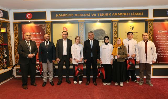 Erzurum'da geleceğin şeflerinden büyük başarı