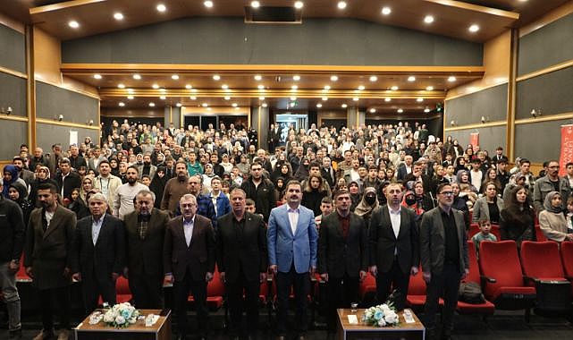 Erzurum’da gençler kitapla buluştu