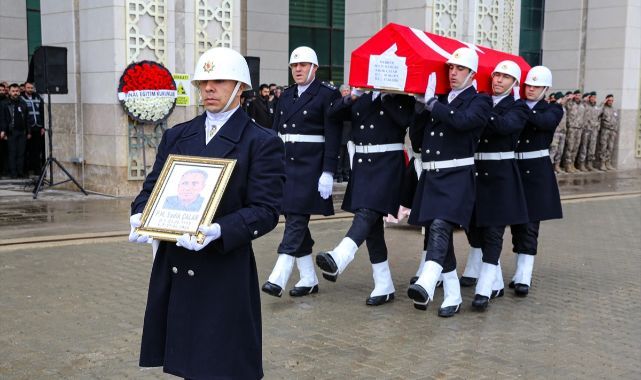 Erzurum'da hayatını kaybeden polis memuru Çalar, son yolculuğuna uğurlandı