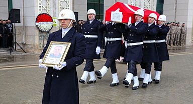 Erzurum'da hayatını kaybeden polis memuru Çalar, son yolculuğuna uğurlandı