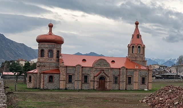 Erzurum'da Rus kilisesi kütüphane oluyor