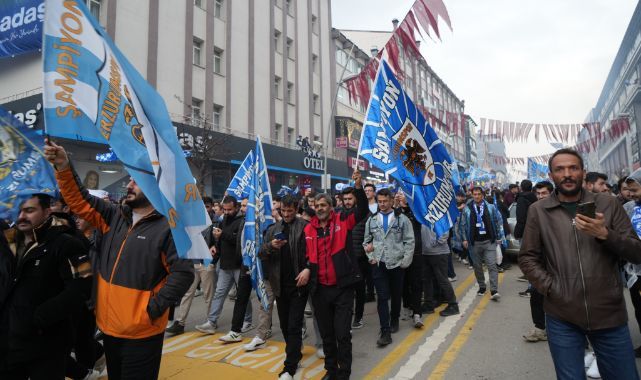 Erzurum'da sokaklar bayram yeri
