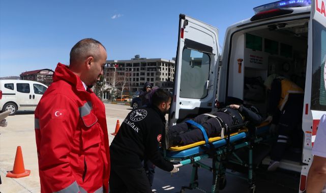 Erzurum'da arazi anlaşmazlığı! Sopalar havada uçuştu