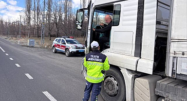 Erzurum’da Standart Dışı Plaka ve Multimedya Denetimi