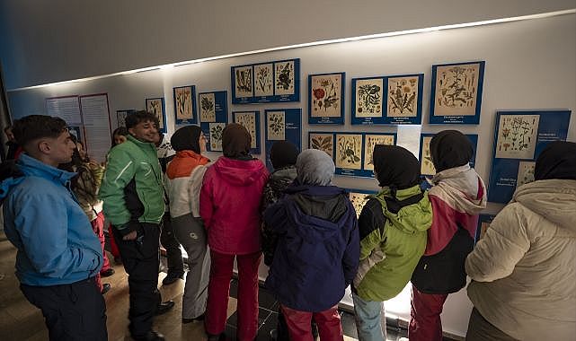 Erzurum'daki Biyoçeşitlilik Bilim Müzesi'nde tıbbi bitki ve kuş sergisi