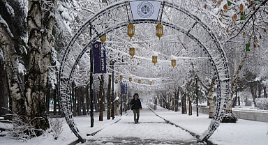 Erzurum Nisan ayında beyaza büründü