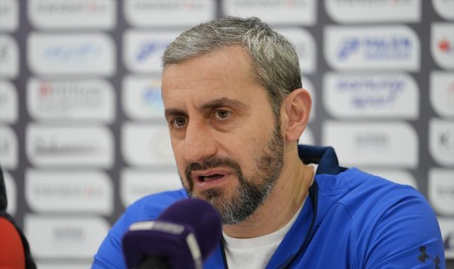 Erzurumspor FK Teknik Direktörü Özbalta: 