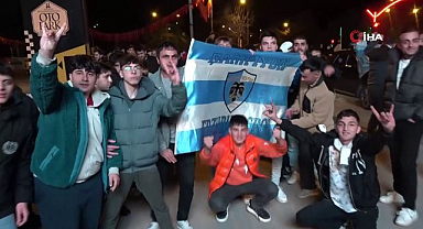 Erzurumspor galibiyeti sonrası kentte bayram havası oluştu