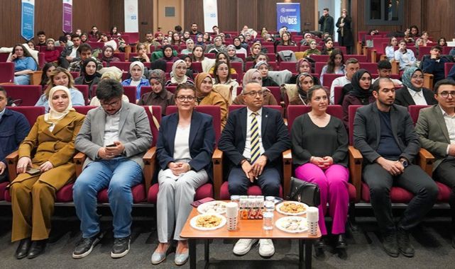 ETÜ’de çocuk sağlığı zirvesi düzenlendi