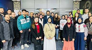 Genç Girişimcilik Akademisi gençleri iş dünyasına hazırlıyor