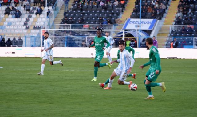 Gözlerimi kaparım , vazifemi yaparım!