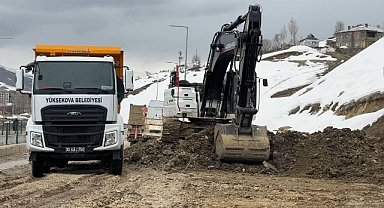 Heyelan bölgesinde çalışmalar sürüyor