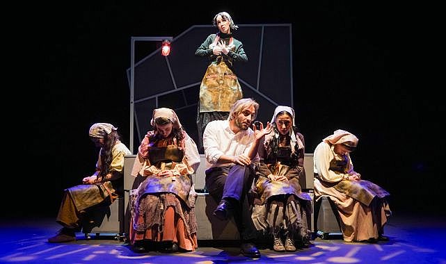 "İnsancıklar" prömiyer yapıyor