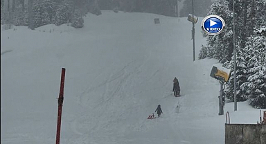 Kar ve tipi etkili oldu: Köy yolları ulaşıma kapandı