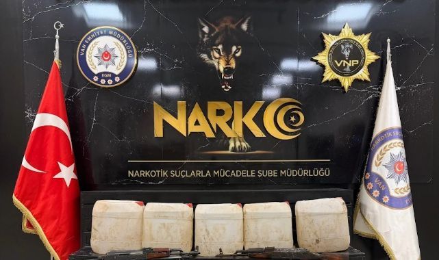 Kilolarca asetik anhidrit maddesi ele geçirildi