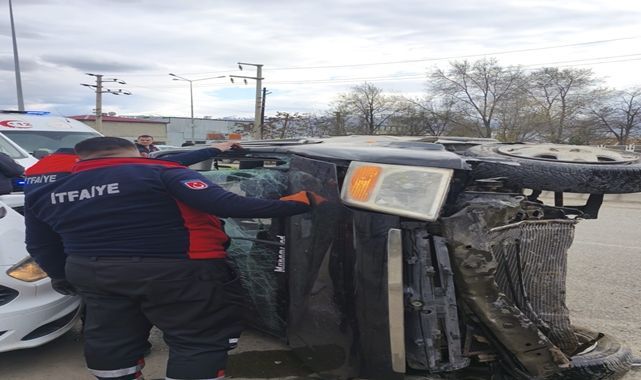 Kontrolden çıkan araç takla attı: 2 yaralı