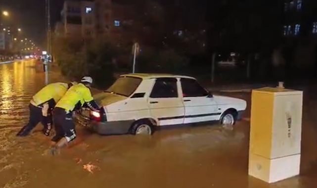 Mahsur kalanların imdadına yetiştiler