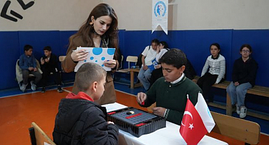 Minikler kıyasıya rekabet etti