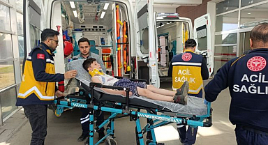 Motosikletin çarptığı çocuk hastaneye kaldırıldı