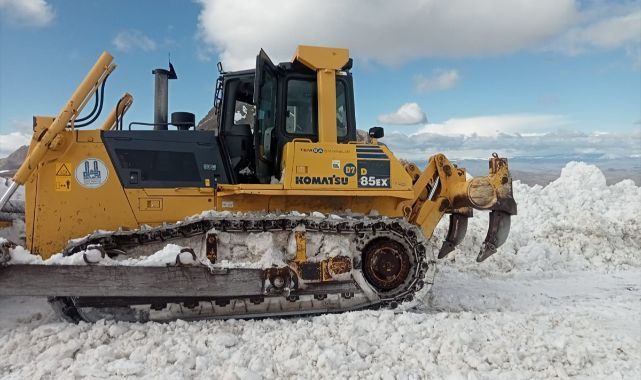 Nisan ayında ekipler iş başında