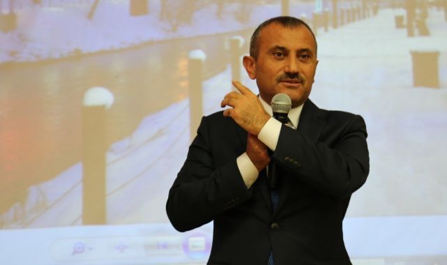 O vali Erzurum'a getiriliyor