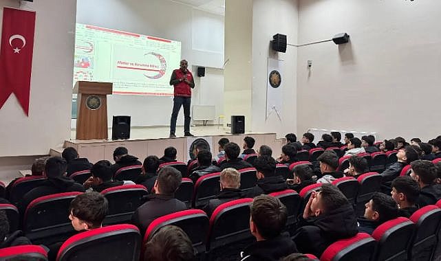 Öğrencilere afet ve korunma bilinci semineri
