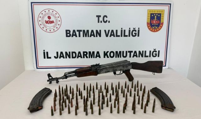 Ruhsatsız silah operasyonunda yakayı ele verdiler