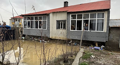 Sağanak yağış hayatı olumsuz etkiledi!