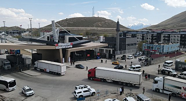 Sağlık Bakanlığı'ndan İran'a tıbbi yardım