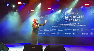 Sahnede performanslarıyla büyülediler