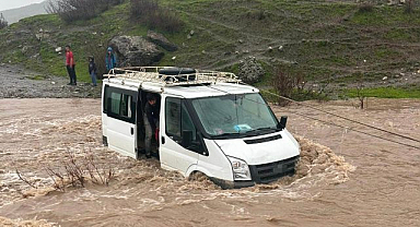 Selde mahsur kalan kadının acı sonu!
