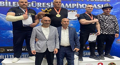 Sporcular Yalova'dan 2 şampiyonlukla döndü