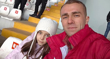 Tek kişilik ordu tribünde dikkat çekti