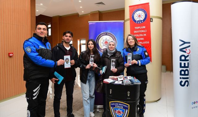 Üniversitede güvenli internet eğitimi başladı