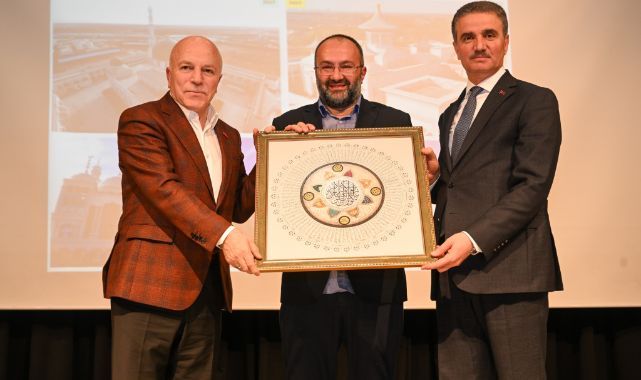 Vali Baruş “Kudüs’ten Kaşgar’a” programına katıldı