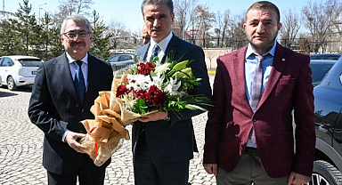 Vali Baruş’tan İl Müftülüğüne ziyaret