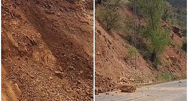 Yamaçtan kopan taş yolu kapattı
