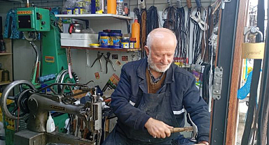 Yarım asra yakın emek: Baba mesleğini sürdürüyor