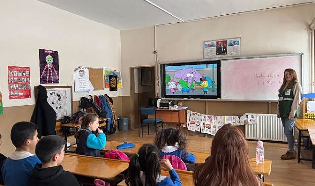 Yeşilay'dan miniklere eğitim