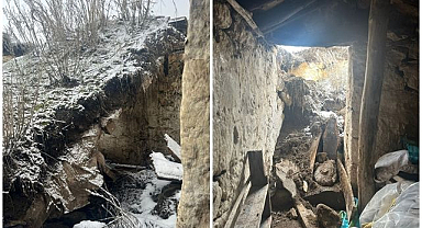 Yoğun kar yağışına dayanamayan ev ve ahır çöktü!