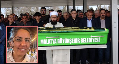 Yüzme havuzunda fenalaşmıştı! Son yolculuğuna uğurlandı