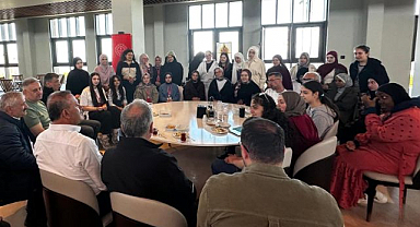 15 farklı ülkeden gelen öğrenciler Külliye'de