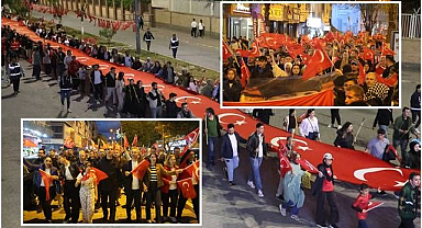 200 metrelik Türk bayrağıyla gençlik yürüyüşü 