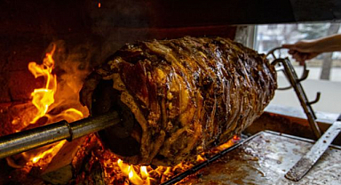 7 basamak birden atladı! Cağ kebabı zirveyi zorluyor