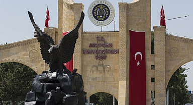 Atatürk Üniversitesi'nde 